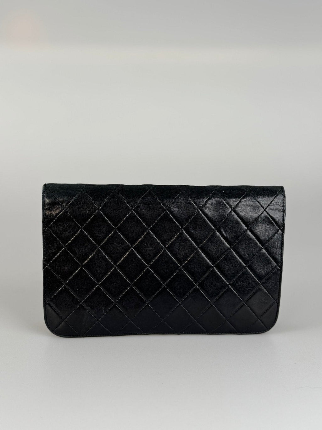 Chanel Vintage Matelassé Lambskin Shoulder Bag in Black with 24 k Gold Hardware