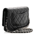 Caviar Quilted CC Turnlock Wallet On Chain WOC Black