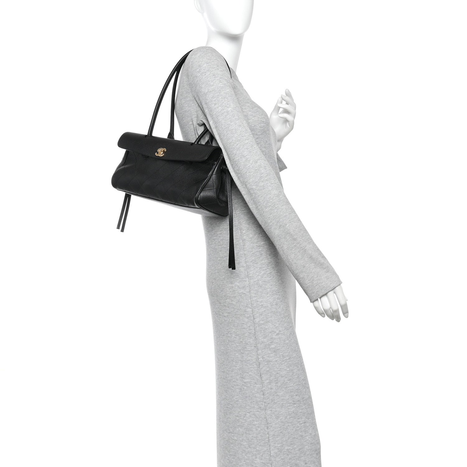 Grained Calfskin Stitched Urban Essentials Small Shopping Bag Black