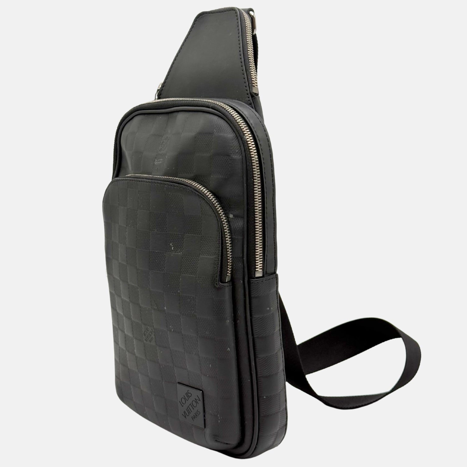 Avenue Slingbag Black Leather Bag