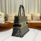 DIOR MEDIUM TOTE