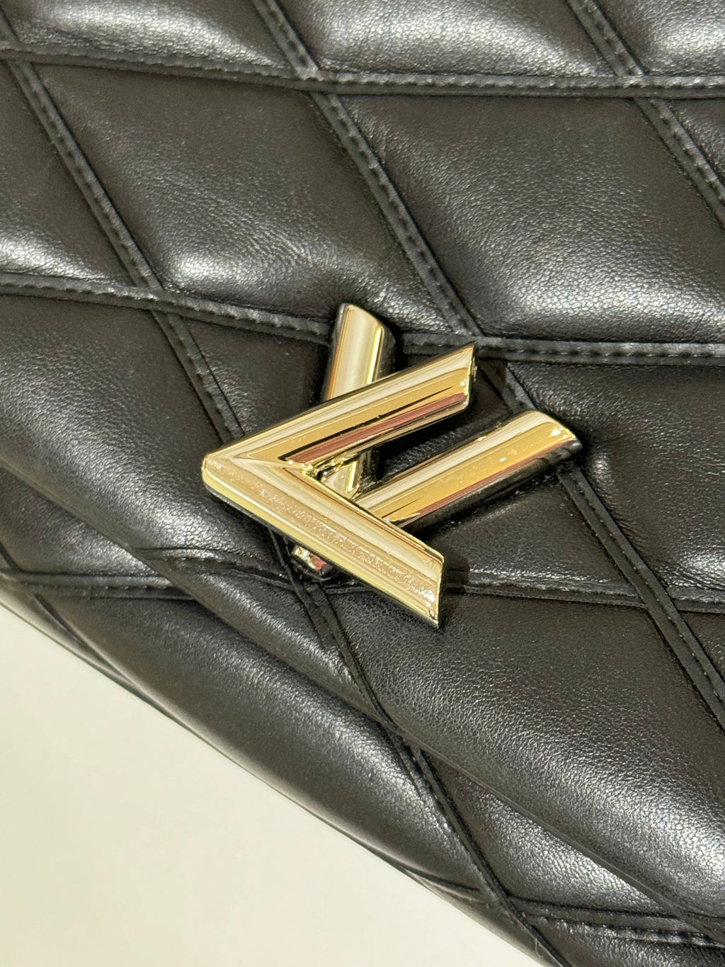 LOUIS VUITTON GO-14 MM