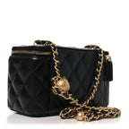 Lambskin Quilted Pearl Crush Small Vanity Case With Chain Black