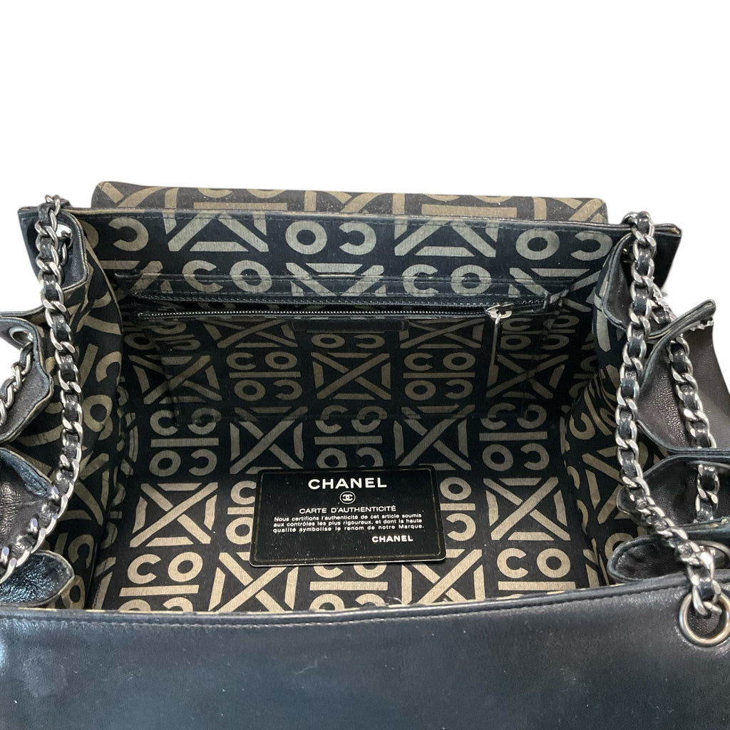 CHANEL Handbag
