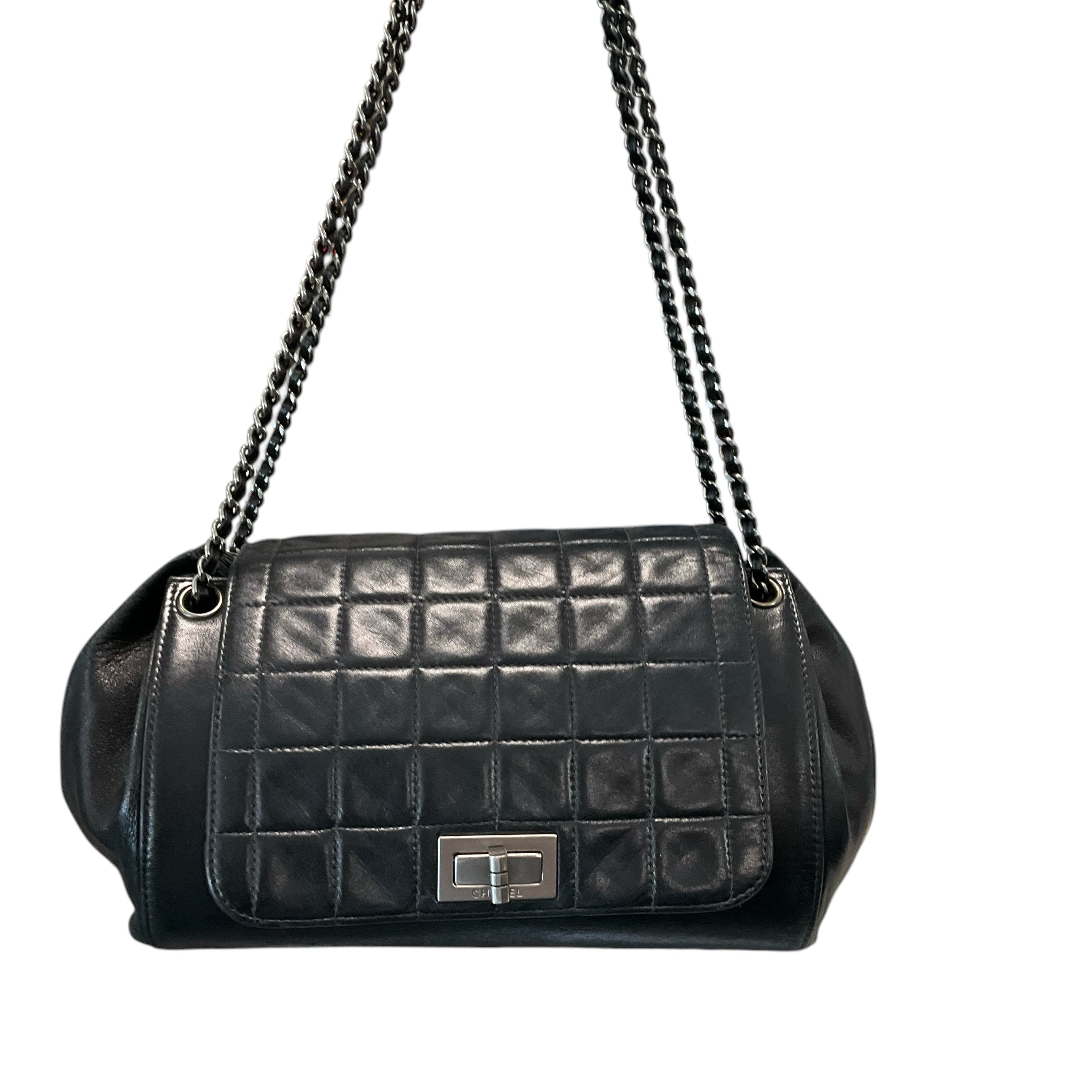 CHANEL Handbag