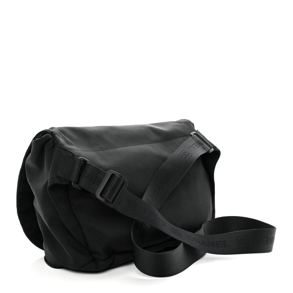 Nylon Sport CC Messenger Black