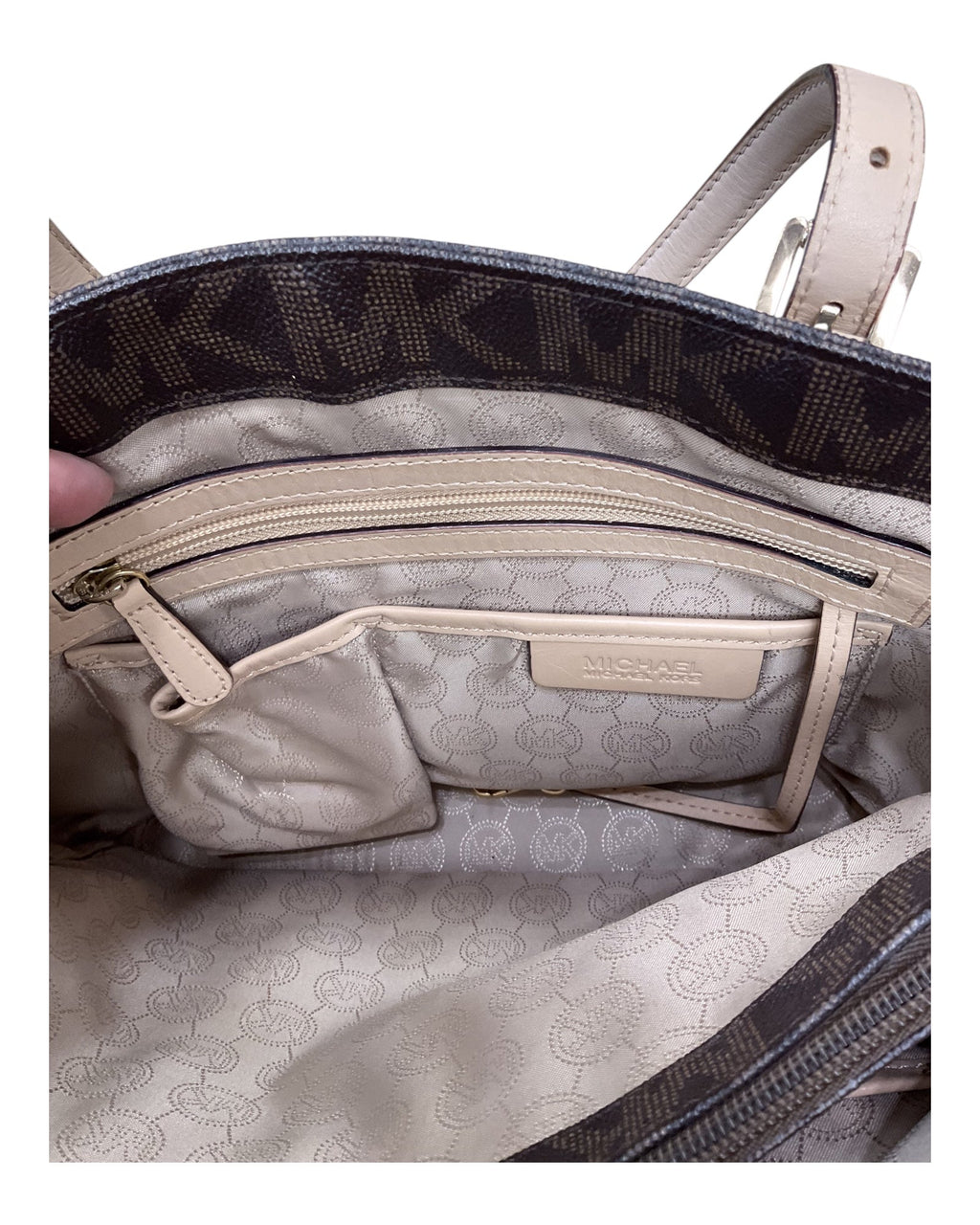 Handbag Designer By Michael Kors In Brown, Size:Medium