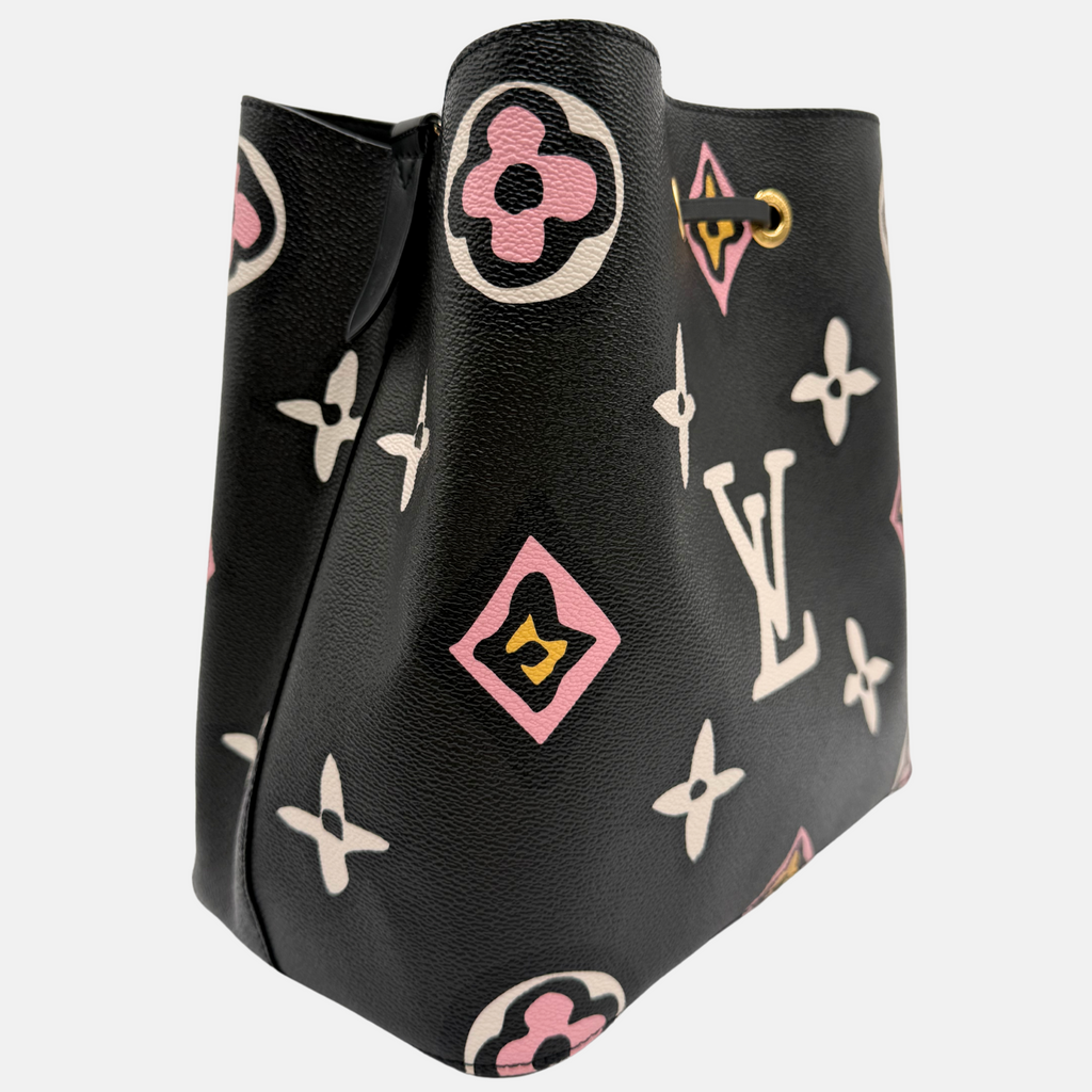 Giant Wild At Heart Neonoe MM Black Monogram