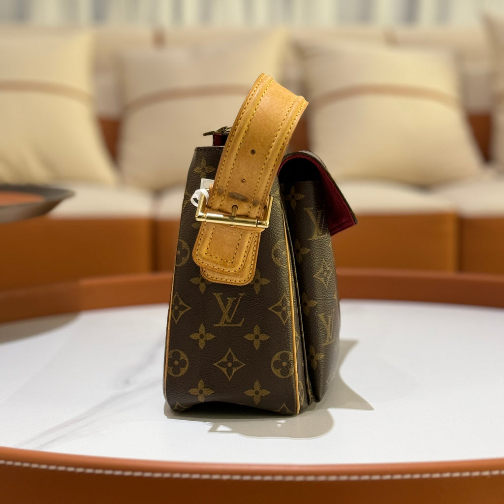 LOUIS VUITTON MEDIUM CAMEL BAG