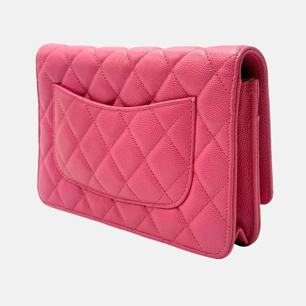 Classic Wallet on Chain Pink Caviar Leather