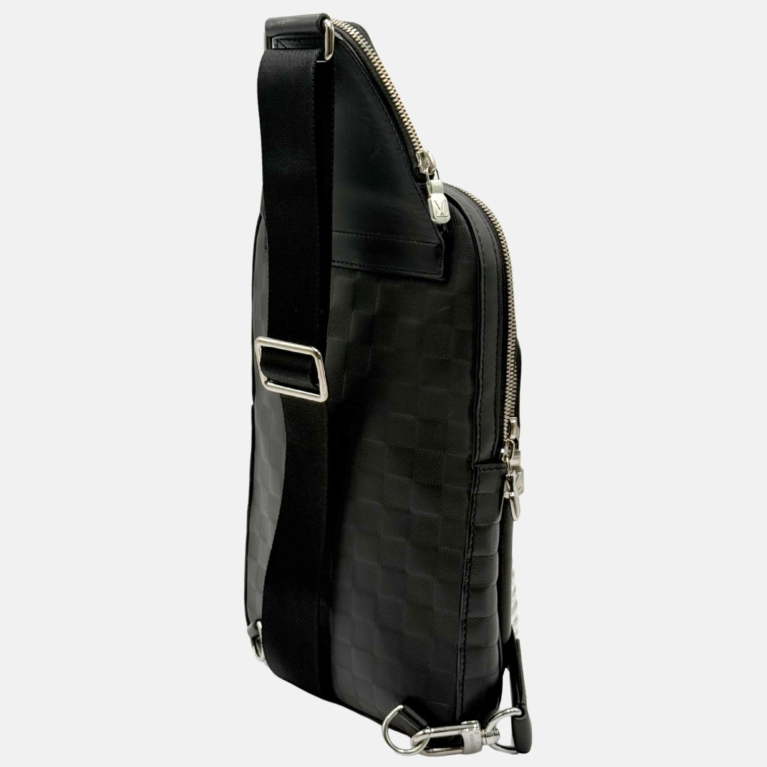Avenue Slingbag Black Leather Bag