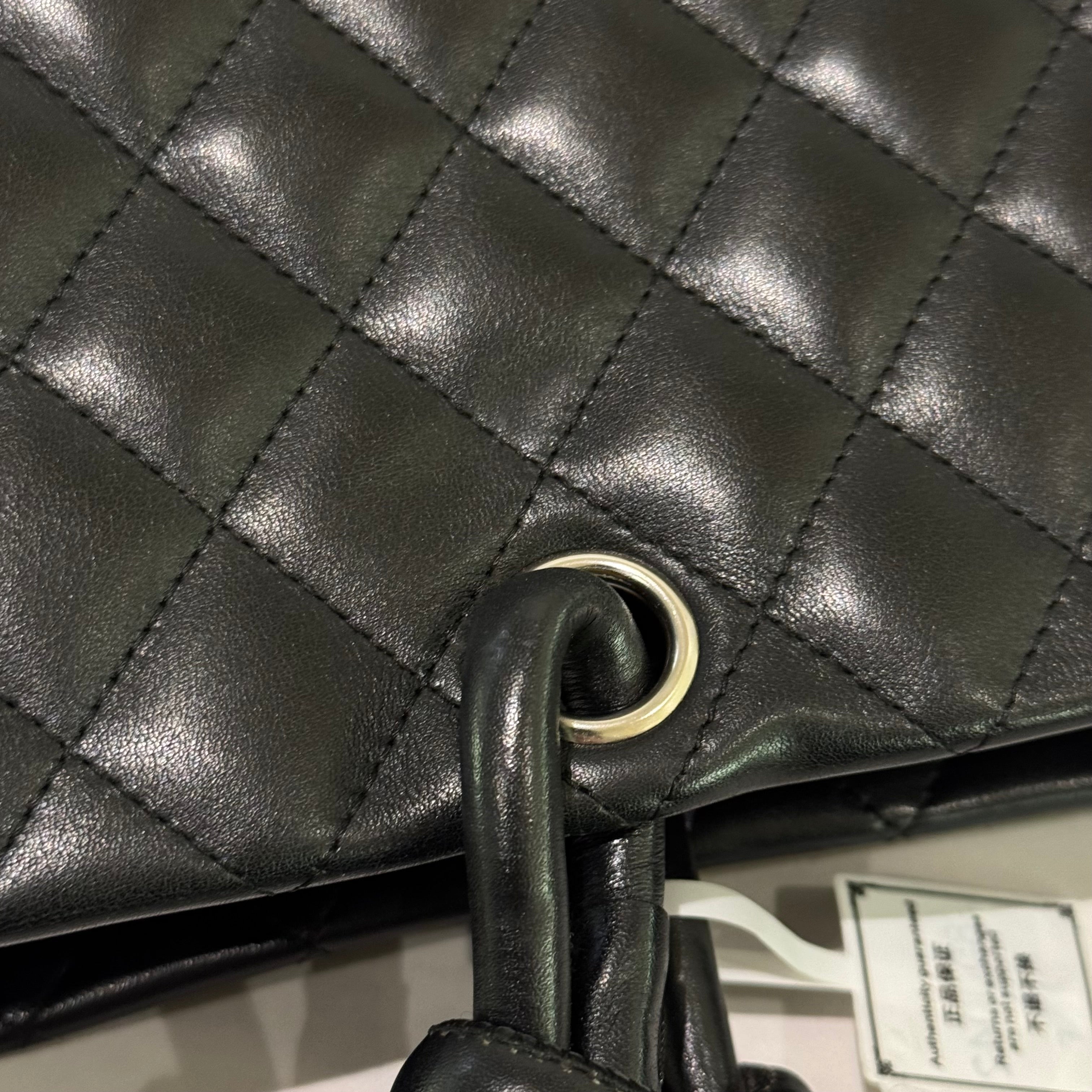 CHANEL TOTE CLASSIC COWHIDE LEATHER SHOULDER BAG