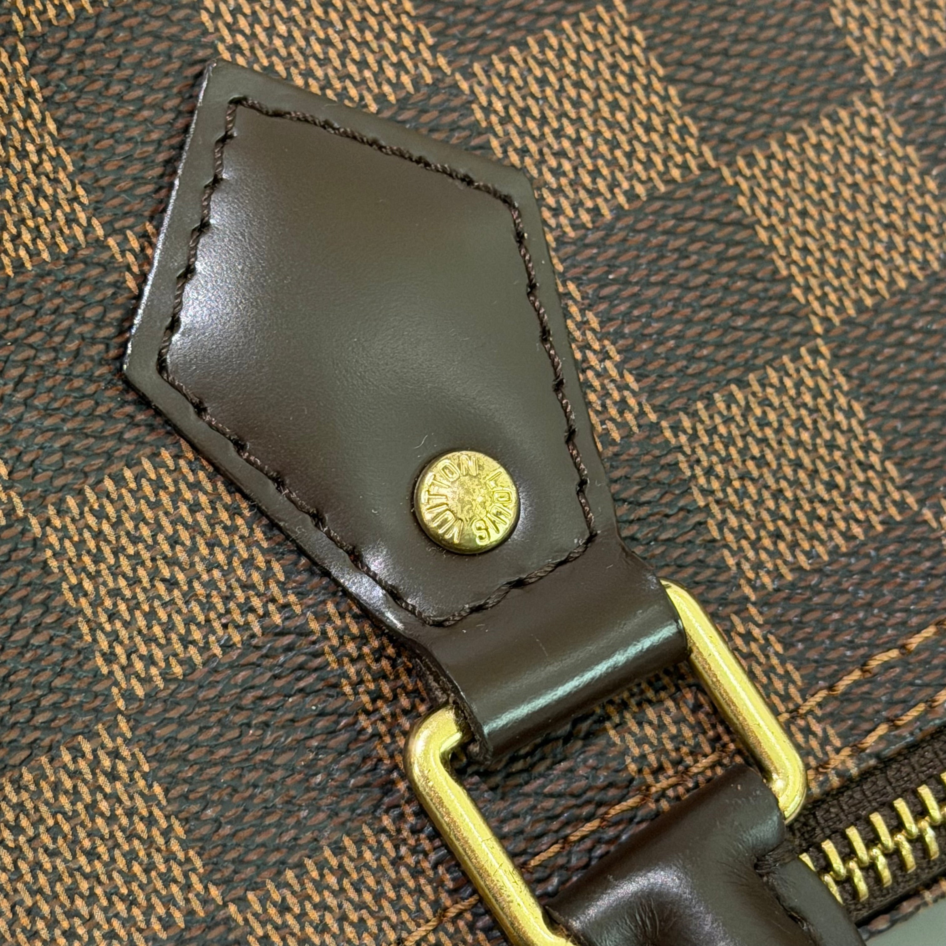 Louis Vuitton Speedy 30 Damier Ebene Top Handle Bag