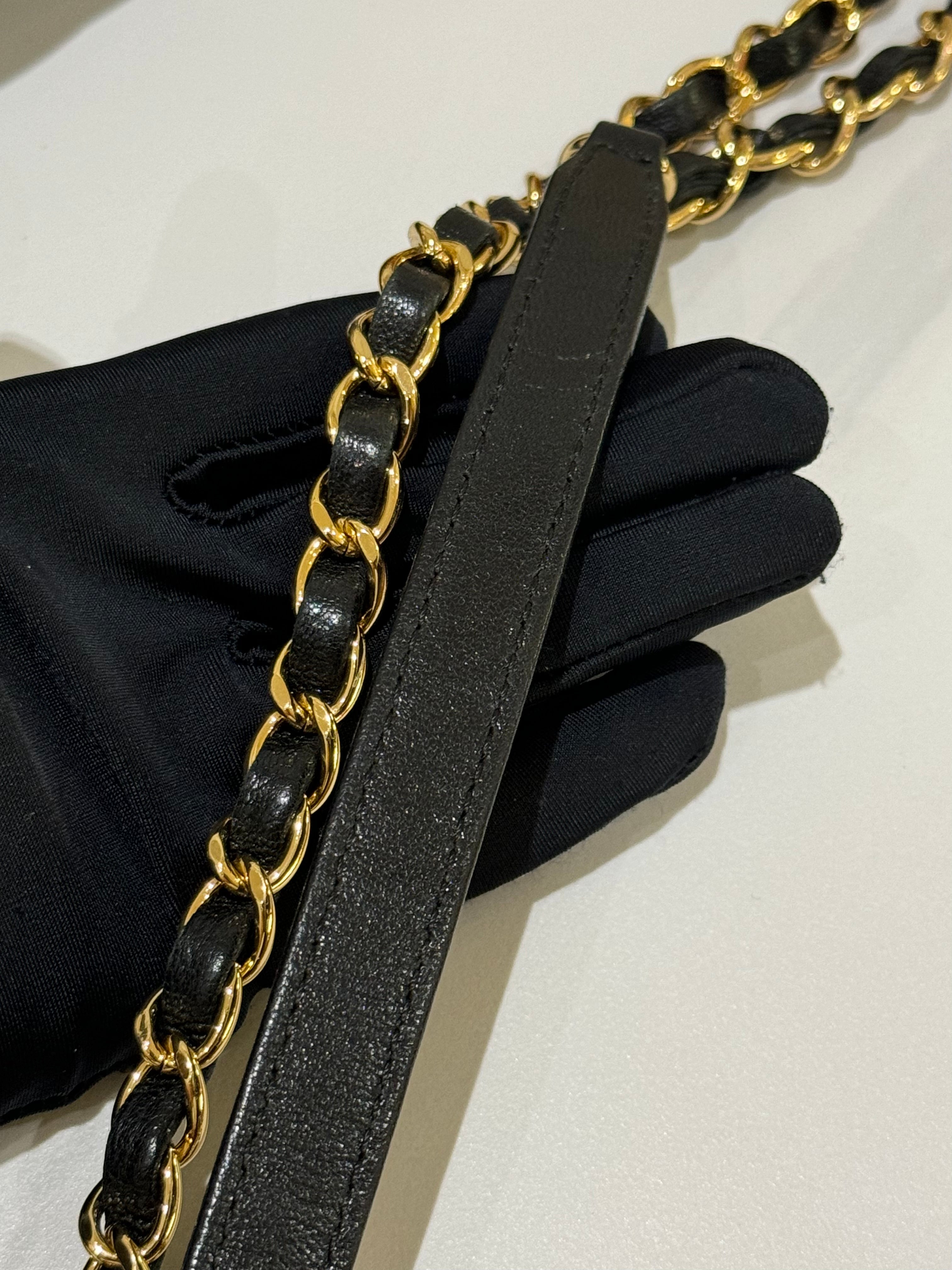 CHANEL BLACK FLAP BAG
