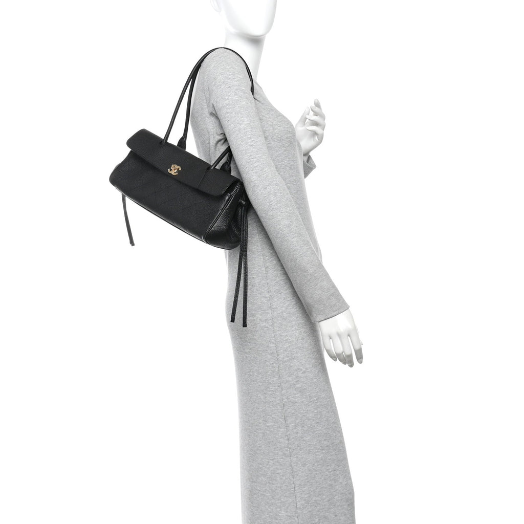 Grained Calfskin Stitched Urban Essentials Small Shopping Bag Black