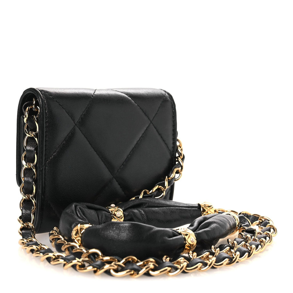 Lambskin Pearl Quilted CC Flap Card Holder With Chain  Black