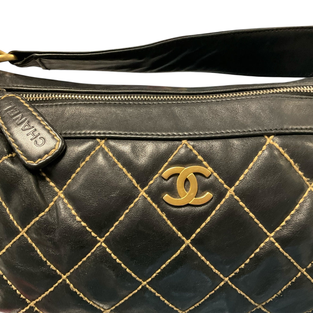 CHANEL Handbag