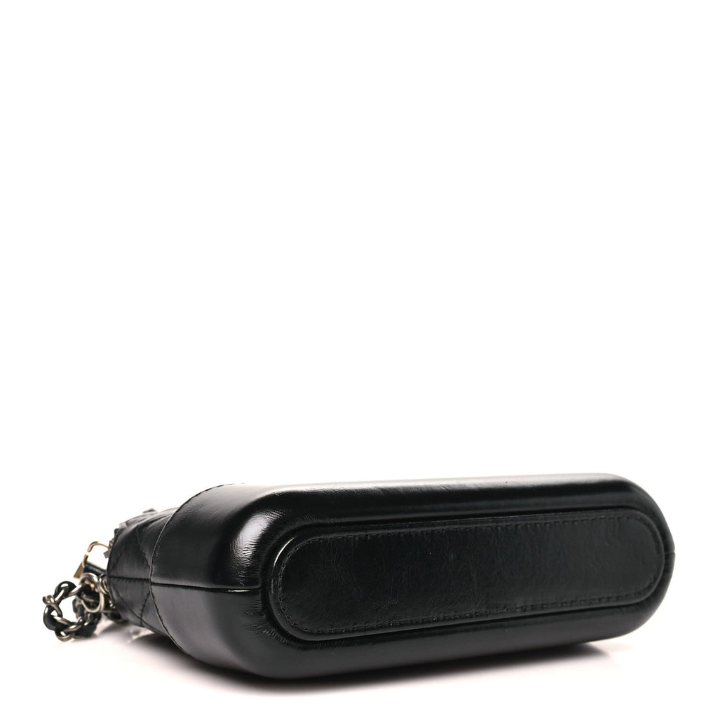 Aged Calfskin Quilted Small Gabrielle Clutch With Chain Black
