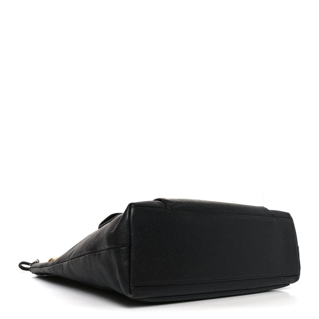 Caviar Flap Shoulder Bag Black