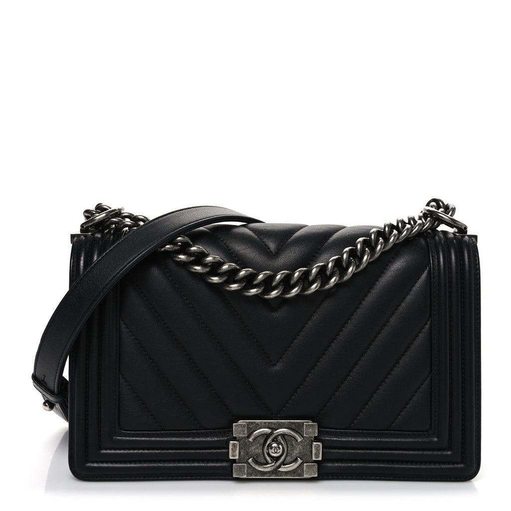 Calfskin Chevron Quilted Medium Boy Flap Black
