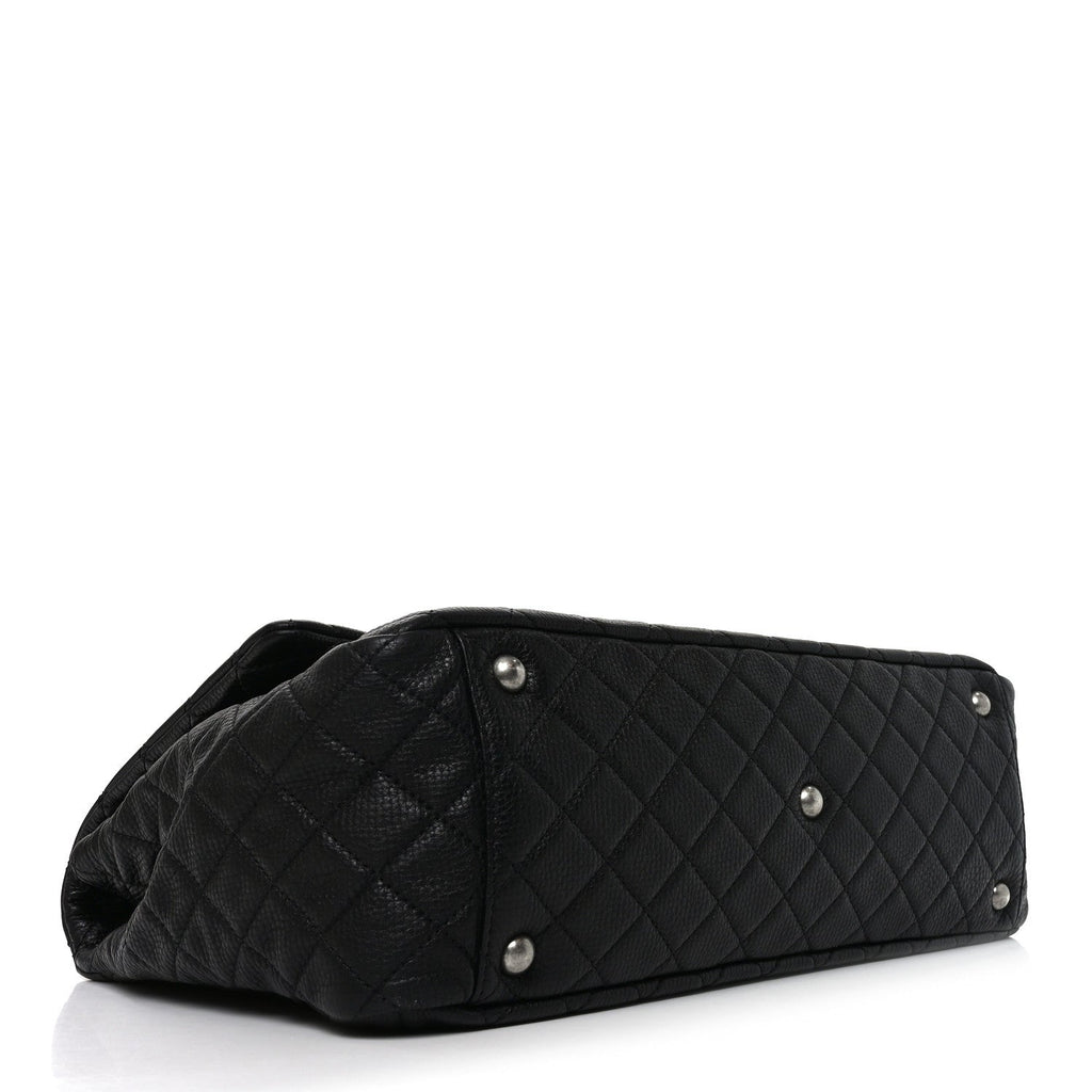 Grained Calfskin Quilted XXL Travel Flap Bag Black