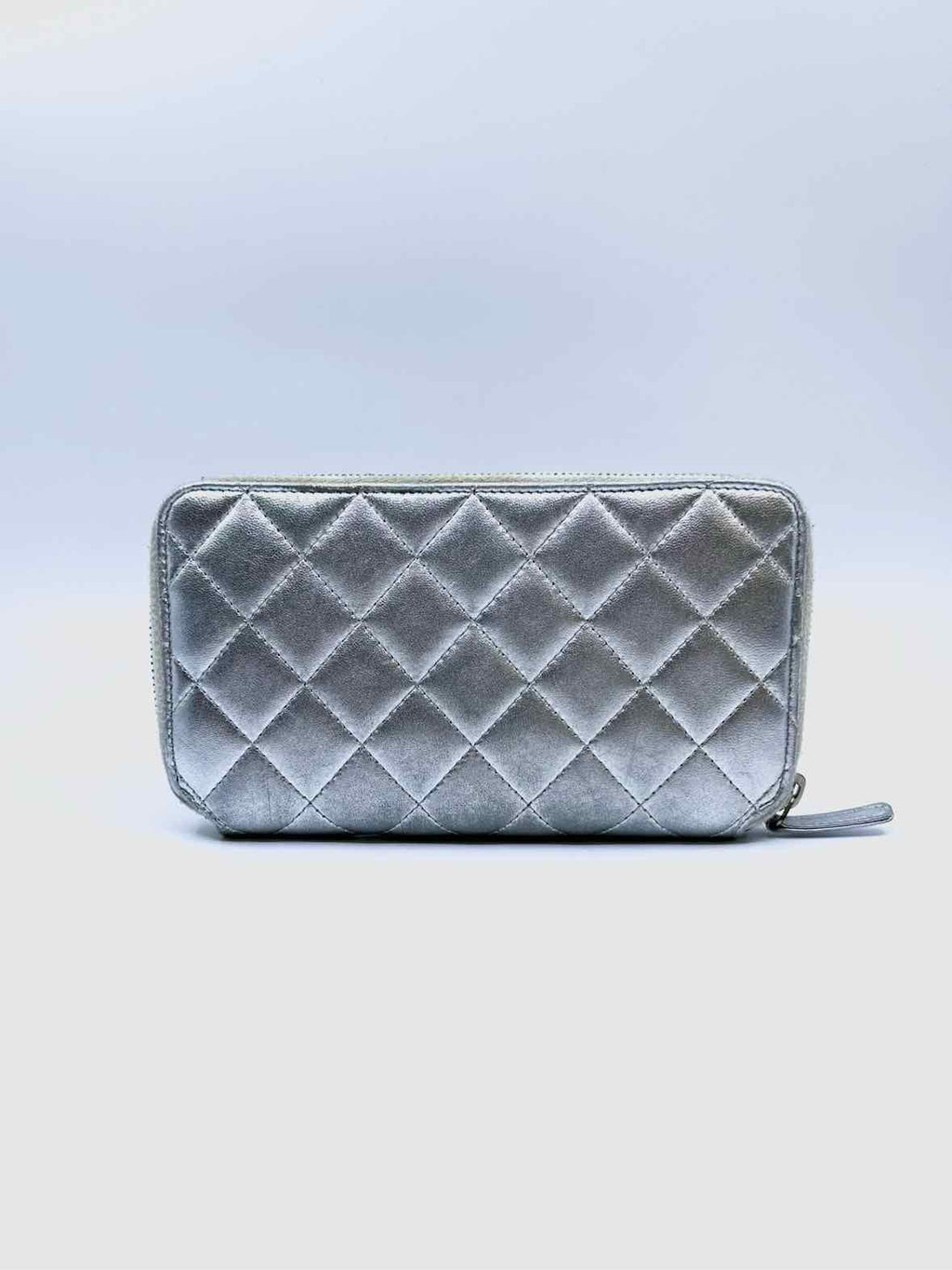 CHANEL Silver Leather Quilted Wallet