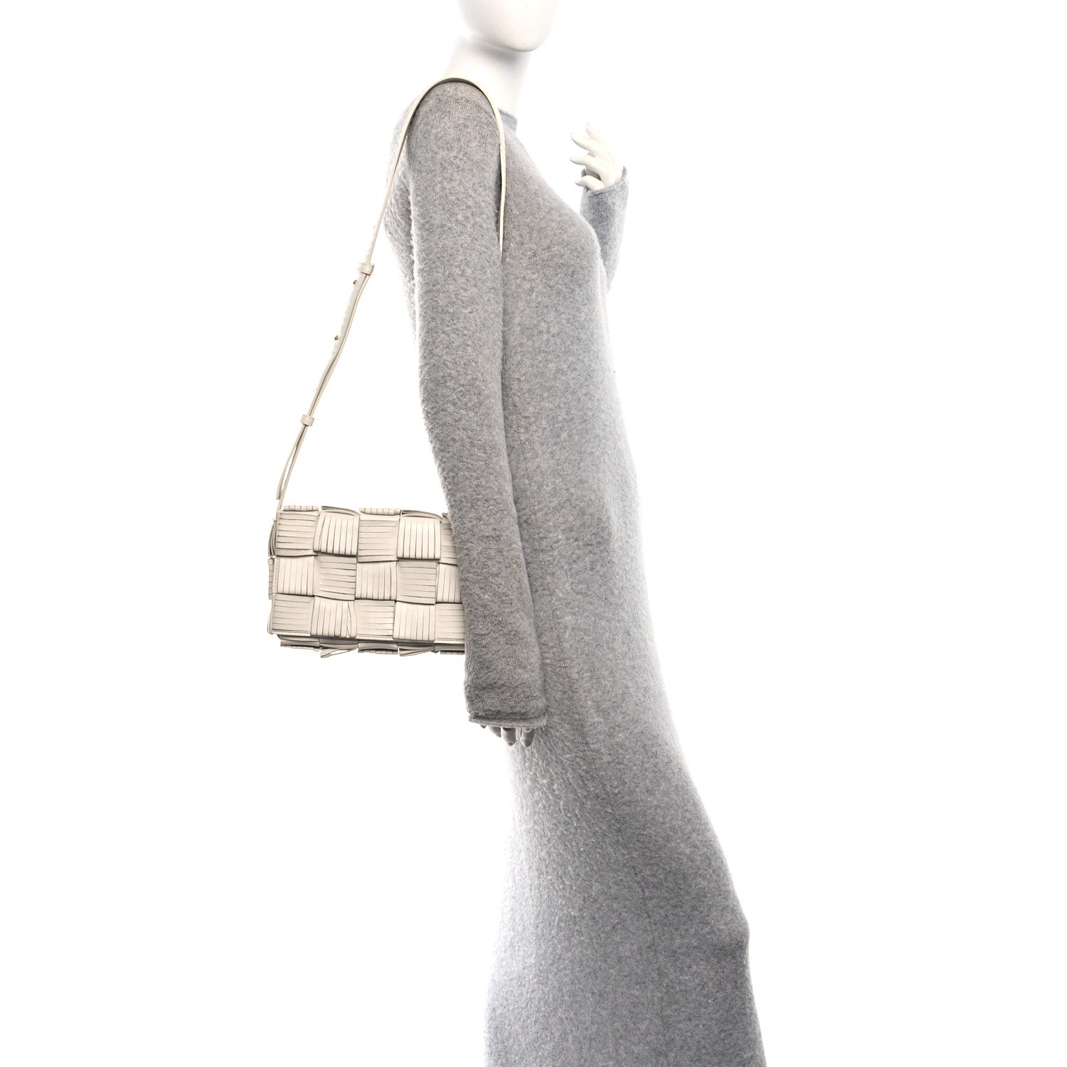 Nappa Maxi Intrecciato Fringed Cassette Crossbody Bag White