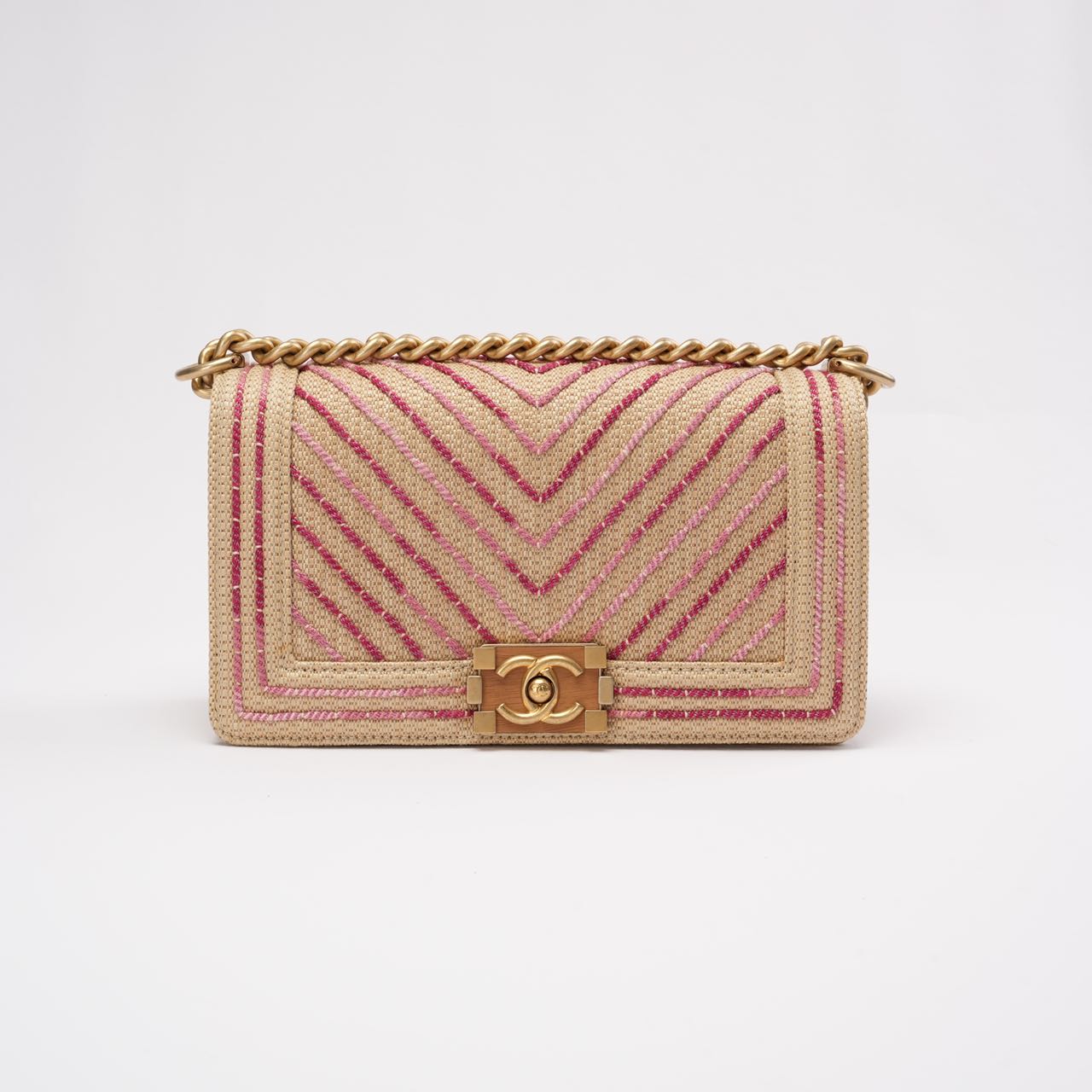 Chanel Medium Boy Flap Chevron Raffia & Leather Pink 2018
