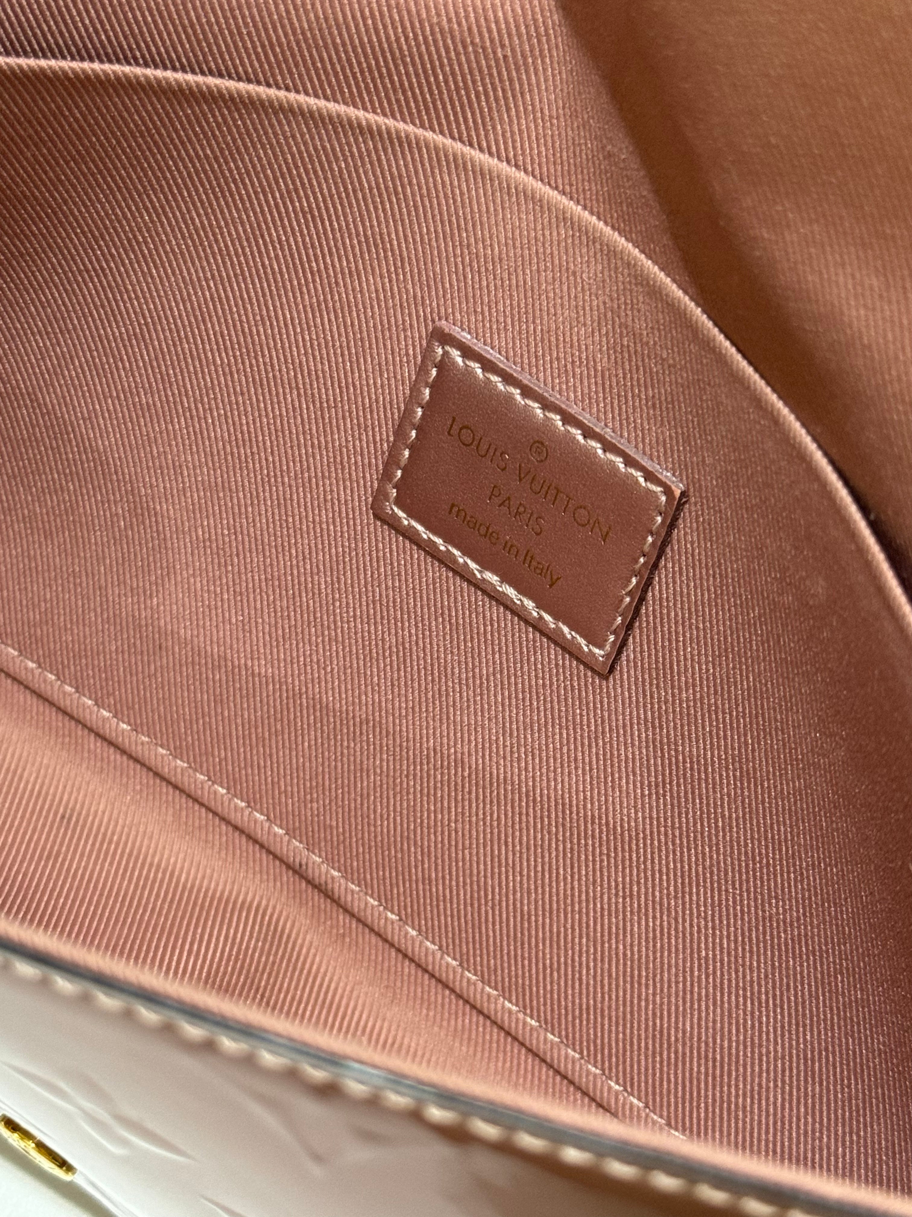 LOUIS VUITTON WALLET ON CHAIN PINK
