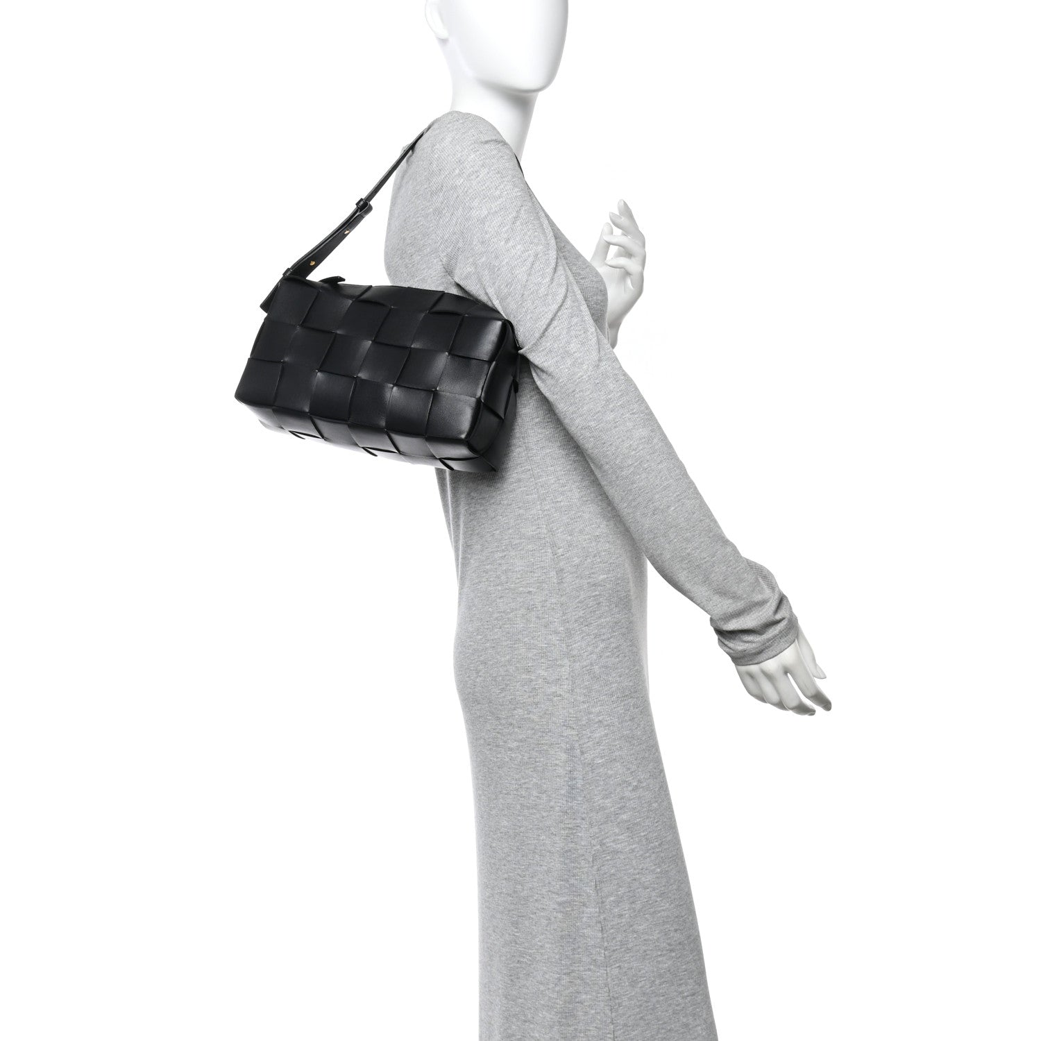 Lambskin Maxi Intrecciato Brick Cassette Bag Black