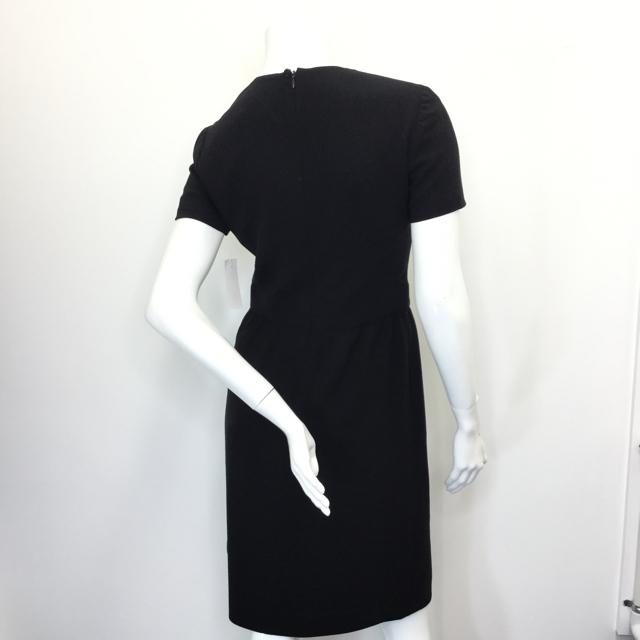 Women's Chanel Square Neck Dress. Size 40