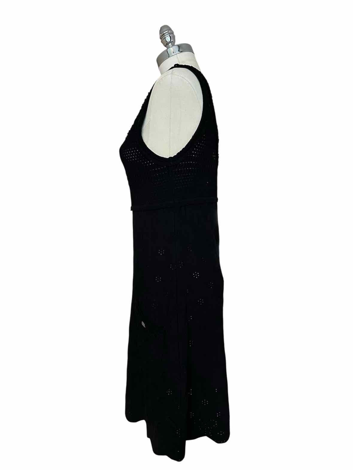 CHANEL Size 40 Black Dress
