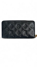 Louis Vuitton Coussin Monogram Zippy Wallet