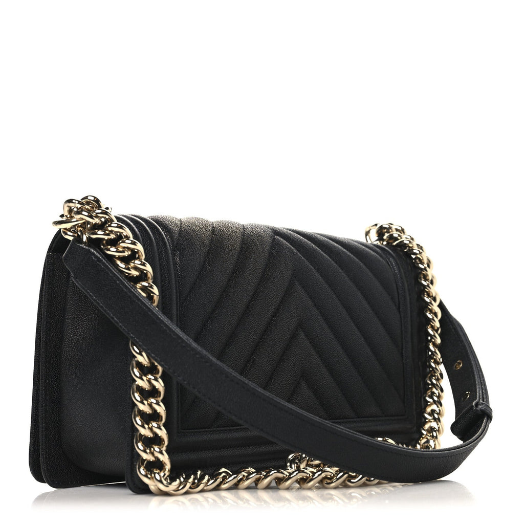 Caviar Chevron Quilted Medium Boy Flap Black
