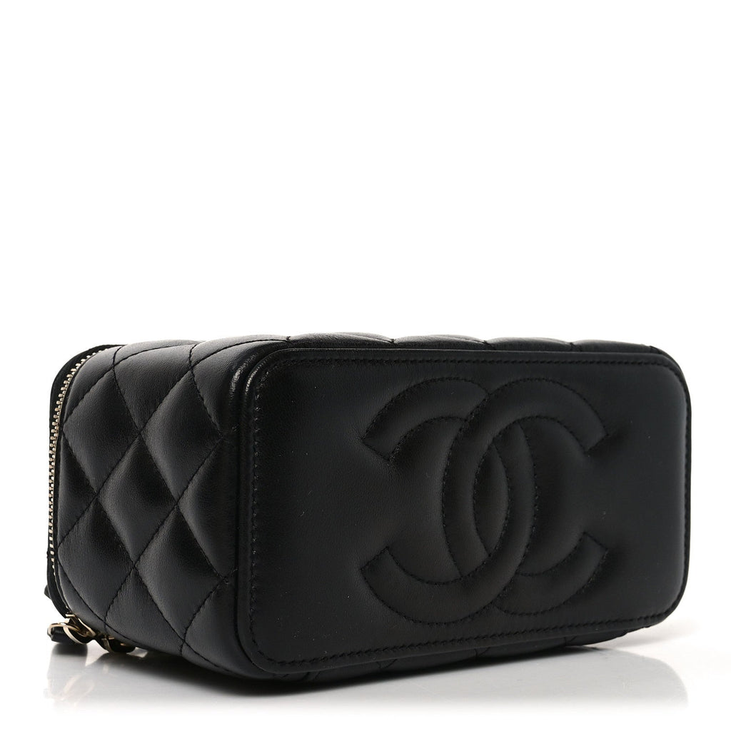 Lambskin Quilted Pearl Crush Small Vanity Case With Chain Black