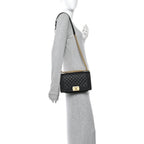 Caviar Quilted Medium Boy Flap Black
