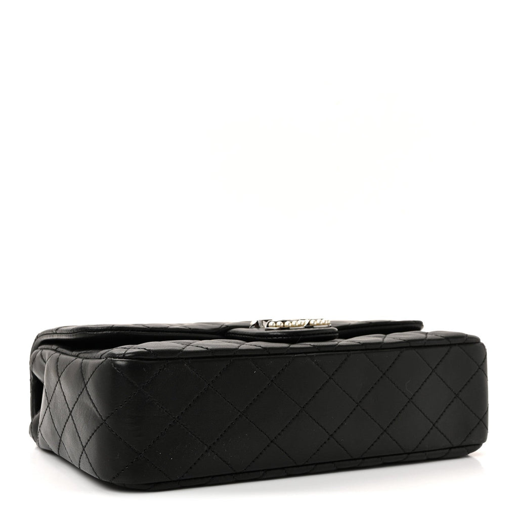 Lambskin Quilted Medium Westminster Pearl Flap Black