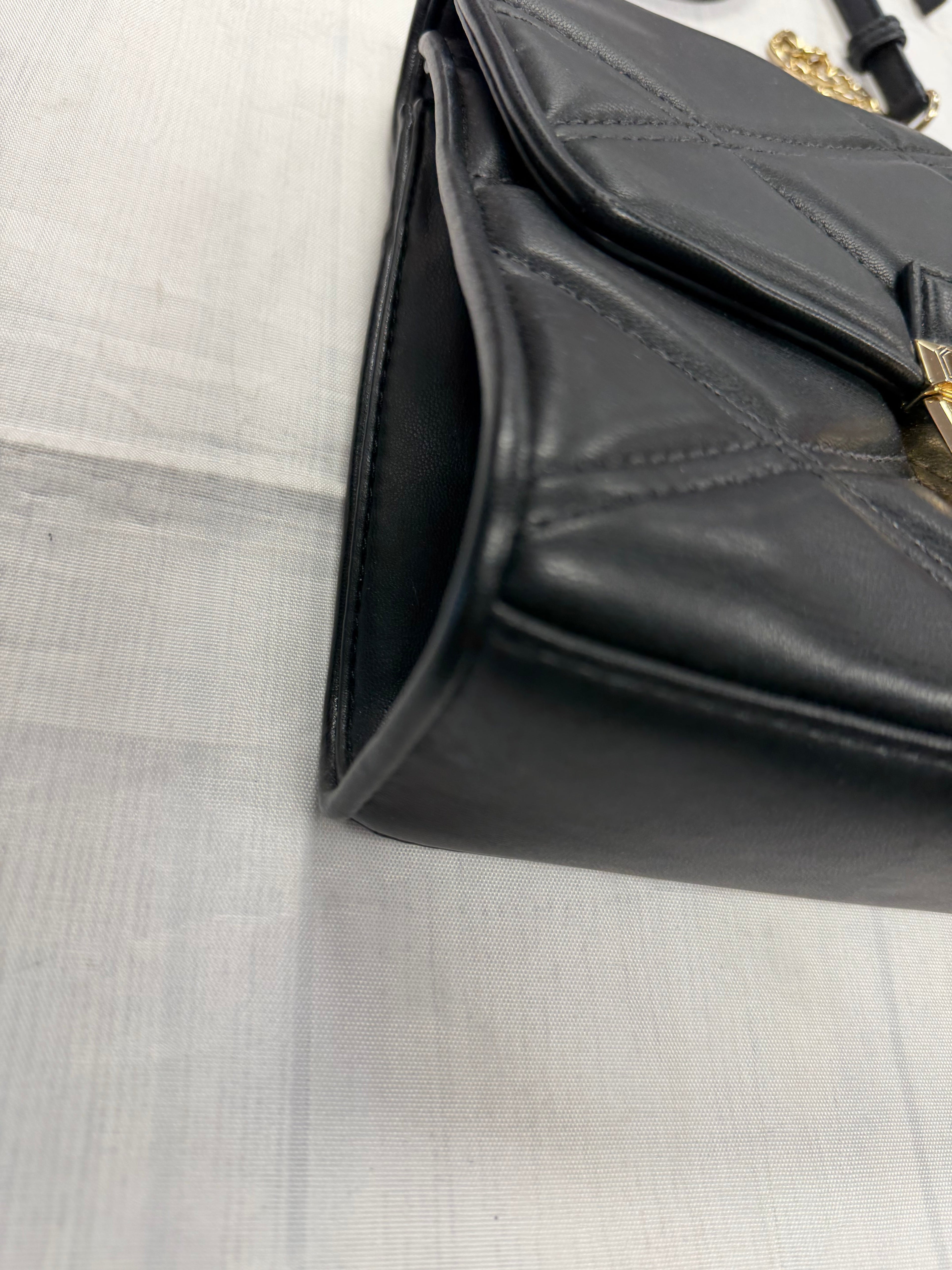 Crossbody Designer By Michael Kors In Black, Size:Small