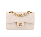 Chanel Medium Vintage White Classic Double Flap Bag in Lambskin with gold hardware
