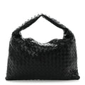 Calfskin Intrecciato Small Hop Black