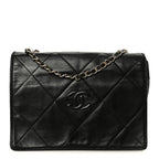 Lambskin Quilted Diamond CC Flap Black
