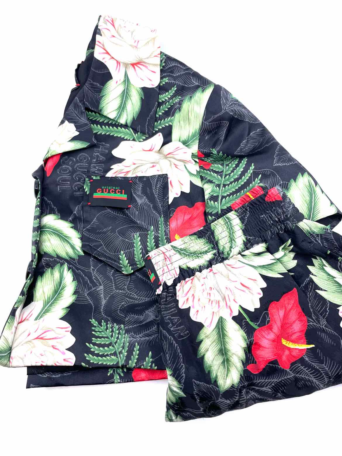 GUCCI Size XS Green, Black Floral Hawaiian Pajamas