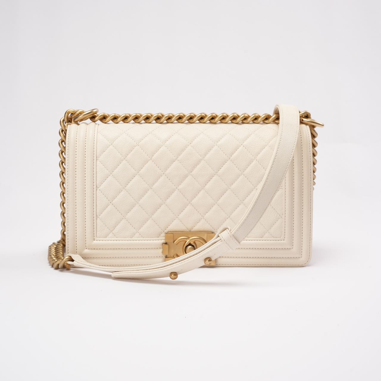 Chanel Medium Le Boy Bag Caviar White 2019