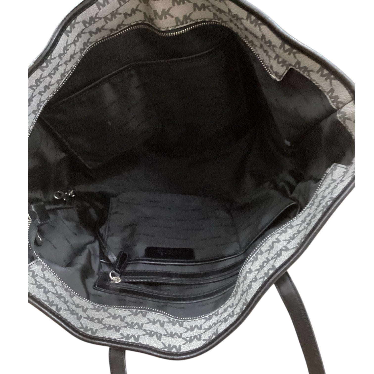 Handbag Designer By Michael Kors In Black, Size:Large