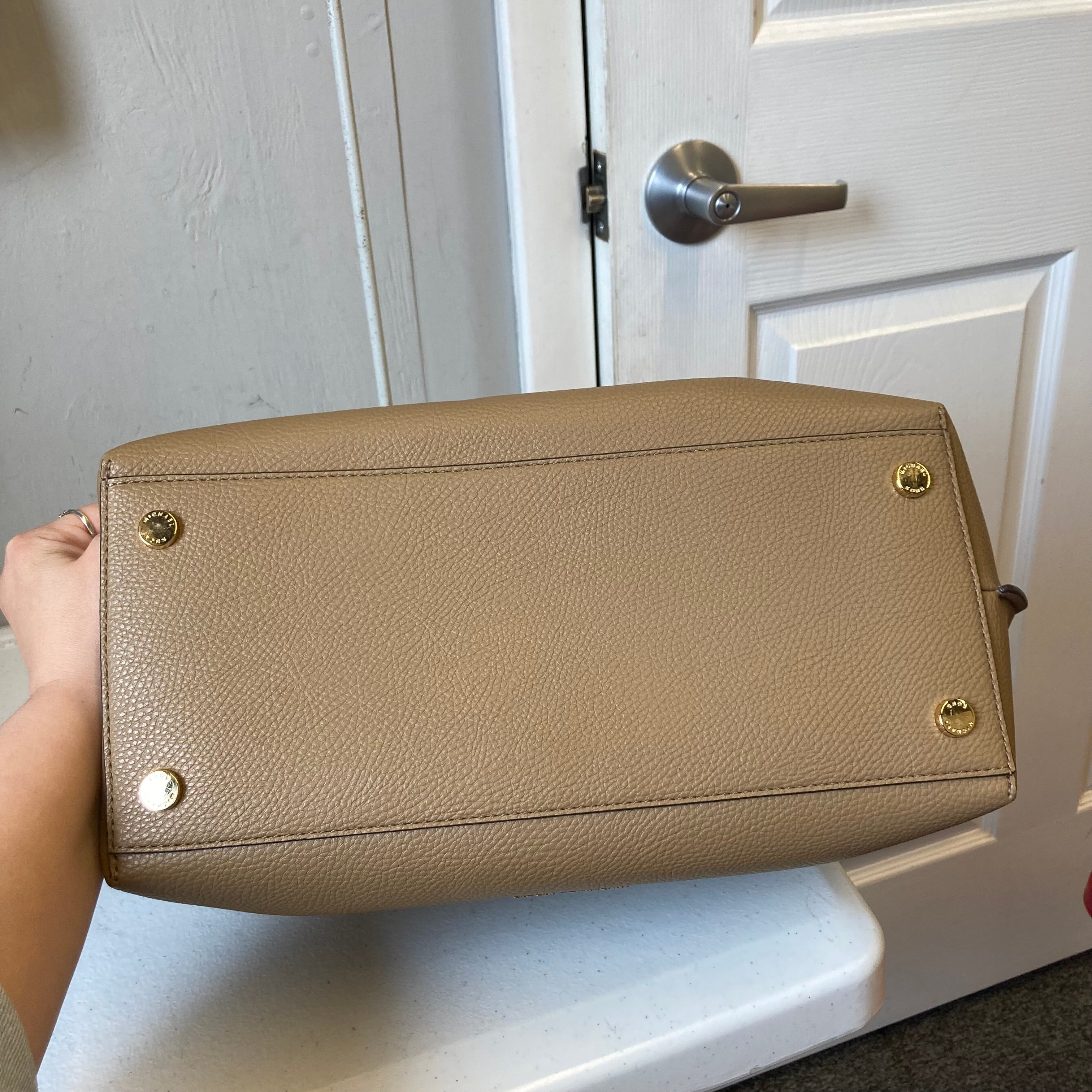 Handbag Designer By Michael Kors In Brown, Size:Large