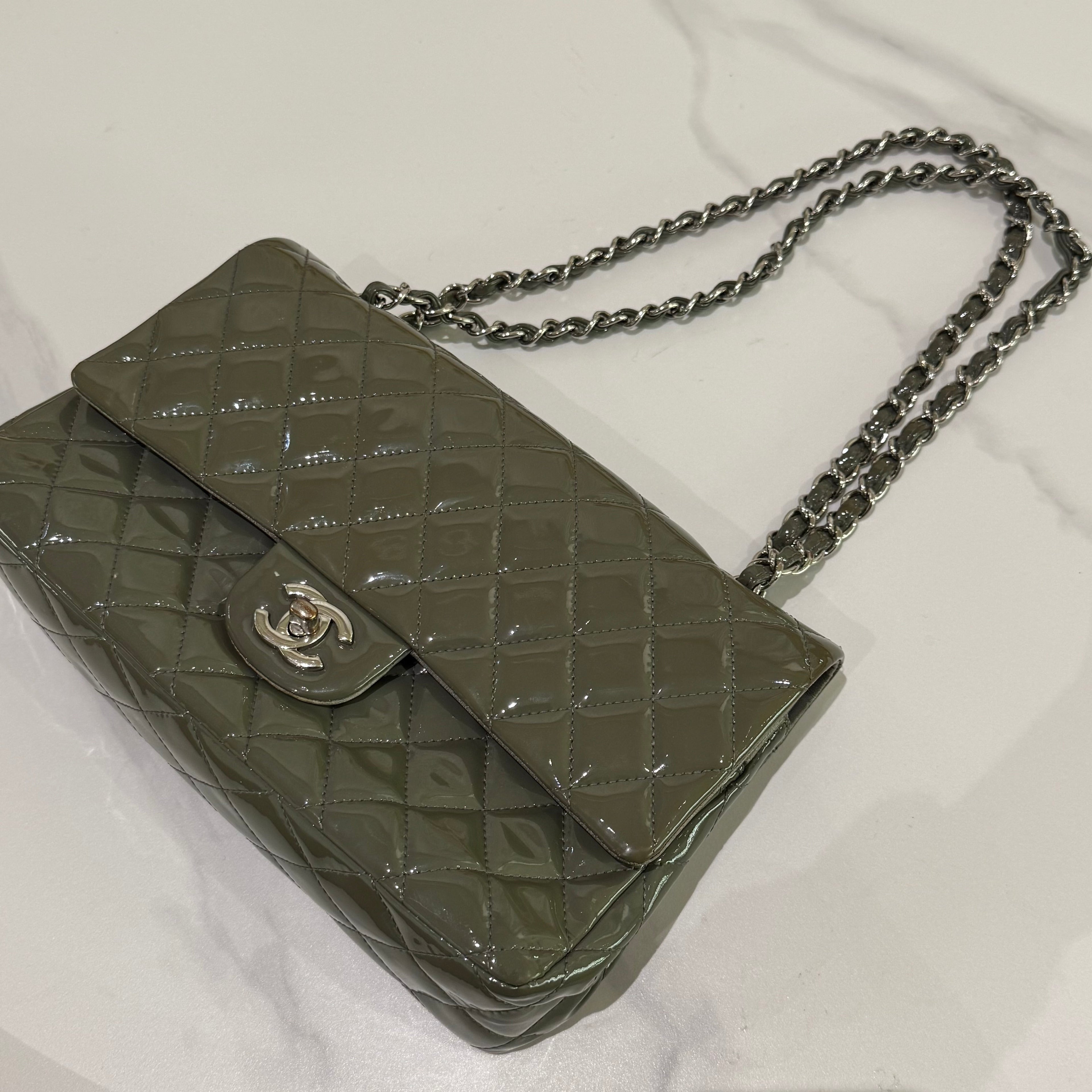 CHANEL CF CLASSIC FLAP BAG GREY-GREEN PATENT LEATHER