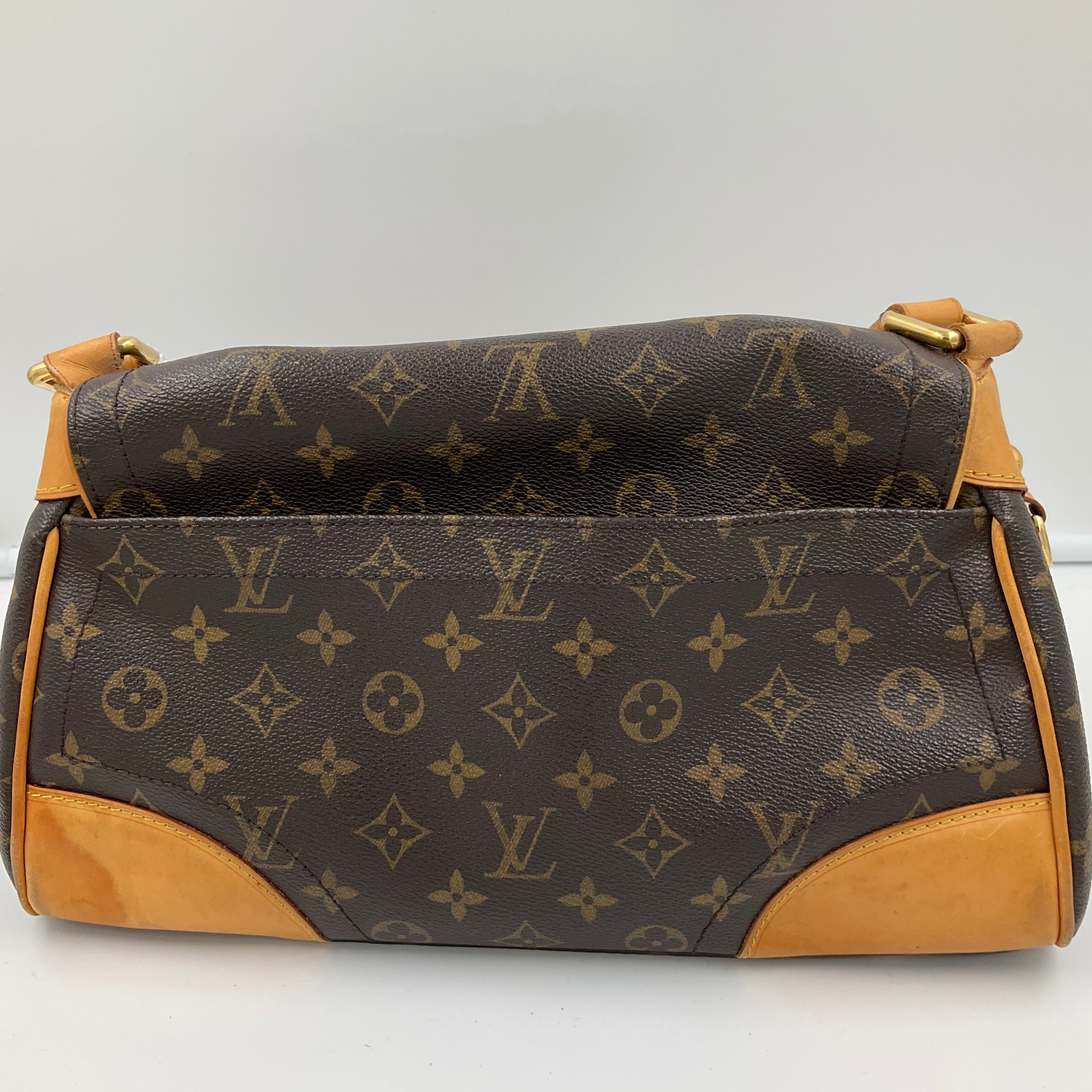 Handbag Luxury Designer By Louis Vuitton In Brown, Size:Medium