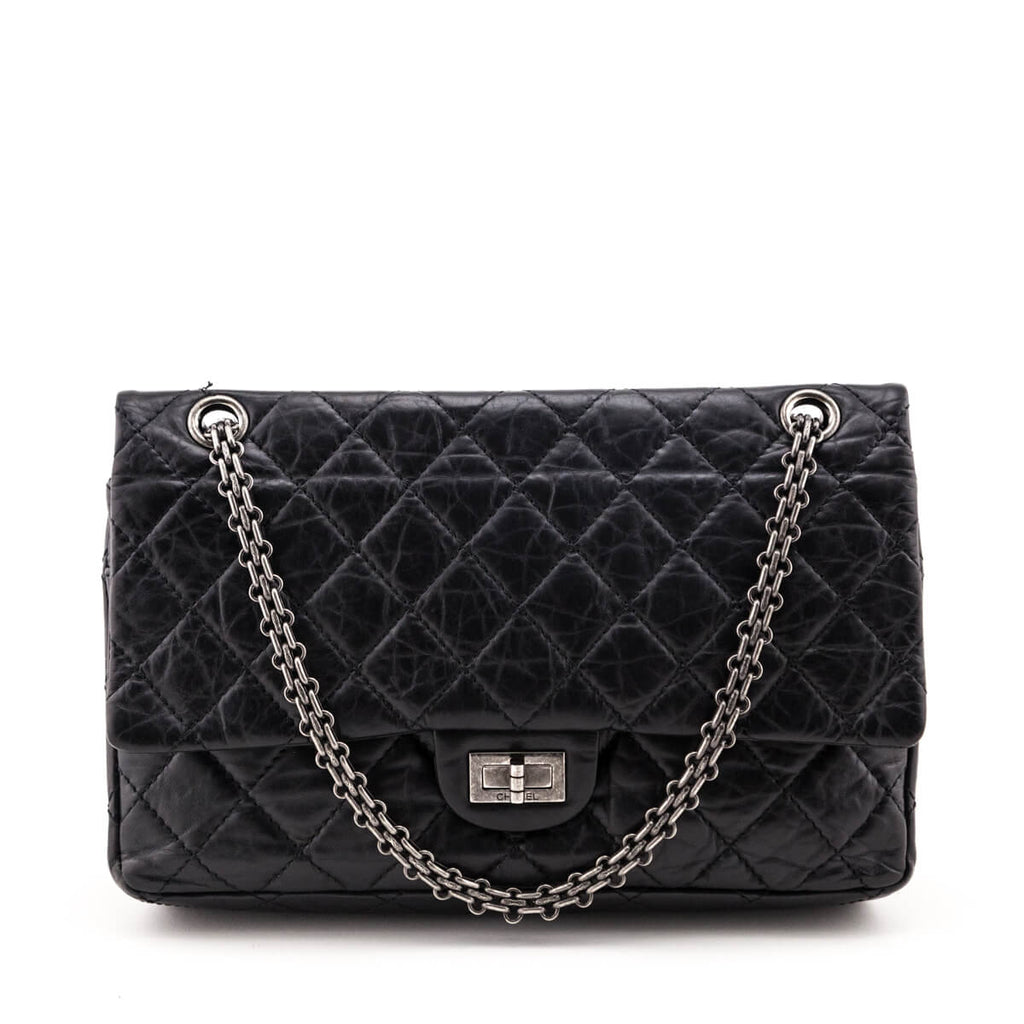 Chanel Black Quilted Aged Calfskin 2.55 Reissue 226 Flap Bag