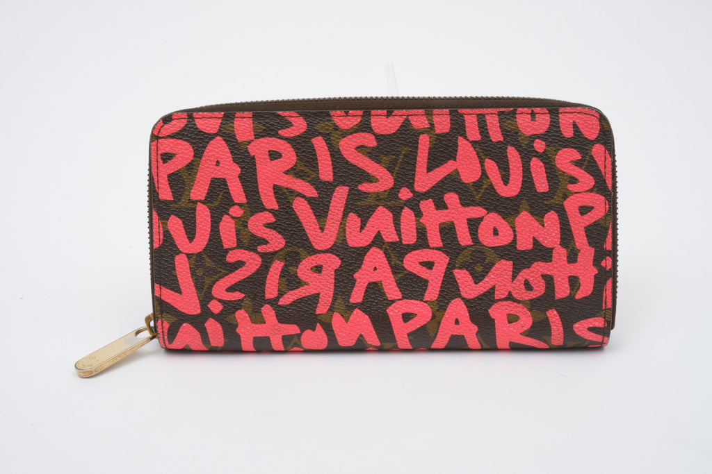 Louis Vuitton Stephen Sprouse Graffiti Zippy Wallet in Fuchsia