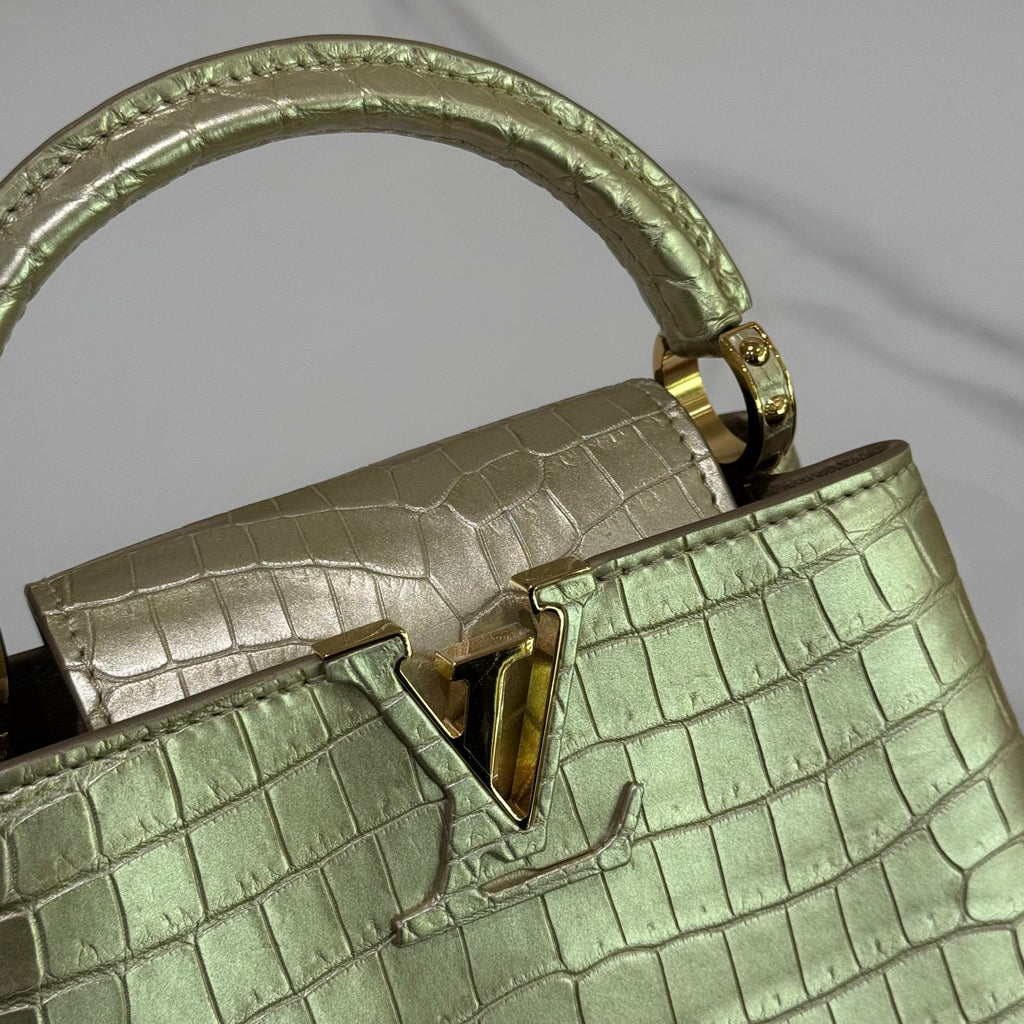 LOUIS VUITTON CAPUCINES MINI – CHAMPAGNE CROCODILE LEATHER